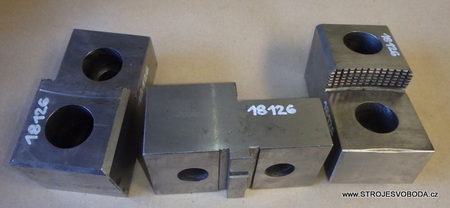 Čelisti na karusel š-78, výška 75, délka 150 (18126 (3).JPG)